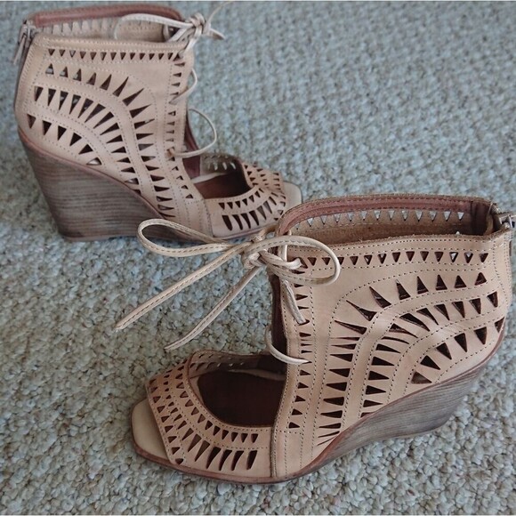 Jeffrey Campbell Rodillo Tan Leather Gladiator Wedge Heels Lace Up size 8 - Picture 3 of 13